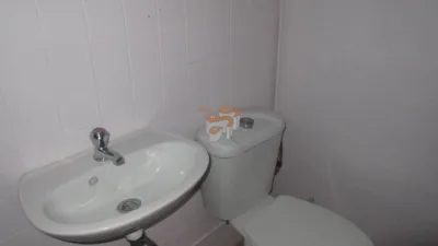 Local comercial en venta en Ferrol - Mehr