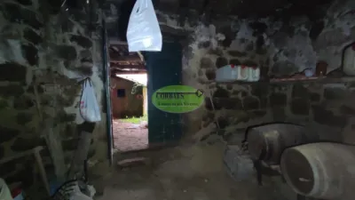 Casa en venta en Piñor, Parada de Piñor (Barbadás) de 15.000 €