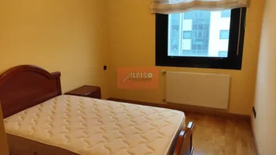 Piso en alquiler en Rúa Chano Piñeiro, Barrocás (Ourense Capital) de 750 €<span>/mes</span>