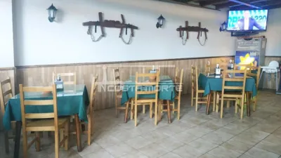 Local comercial en venta en Cee - Vista 3