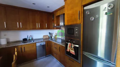 Chalet en venta en San Cibrao Das Viñas, Santa Marta (San Cibrao Das Viñas). Municipio de San Cibrao das Viñas de 300.000 €
