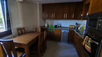 Chalet en venta en San Cibrao Das Viñas, Santa Marta (San Cibrao Das Viñas). Municipio de San Cibrao das Viñas de 300.000 €