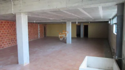 Local comercial en venta en Moeche - Més