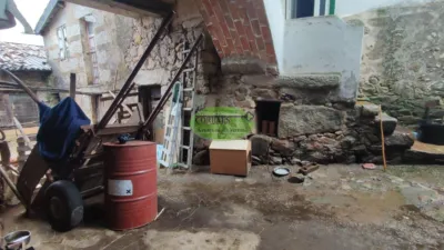 Casa en venta en Toén, Toén de 40.000 €