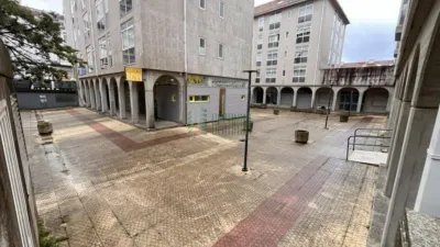 Apartment on Avenida de Rosalía de Castro photo 2