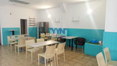 Local comercial en alquiler en Narón - Vista 3