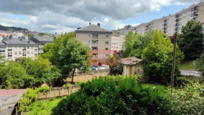 Local comercial en alquiler en Ourense, O Couto (Ourense Capital) de 650 €<span>/mes</span>