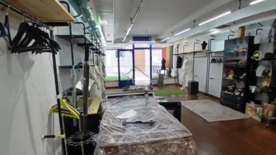 Local comercial en alquiler en Ferrol - Vista 2