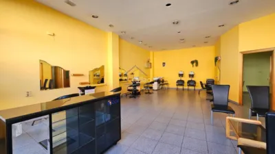 Local comercial en alquiler en Ferrol - Vista 2