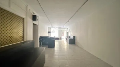 Local comercial en venta en Ferrol - Más