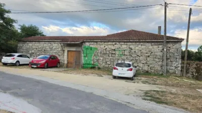 House in Coles photo 2