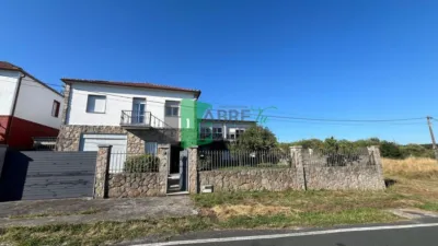 Chalet in Xunqueira de Ambía photo 2