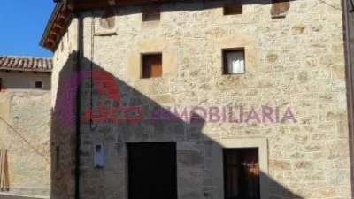 House on Calle Real photo 3