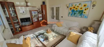 Chalet in San Cibrao Das Viñas photo 13