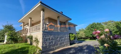 Chalet in San Cibrao Das Viñas photo 2