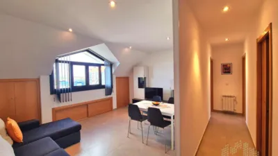 Apartment in O Milladoiro, Cidade Vella, Seidón - Més