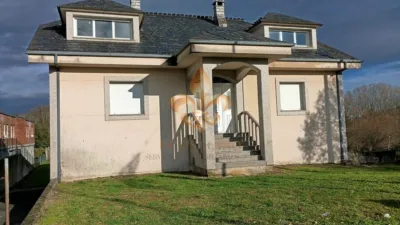 House in Friol photo 12