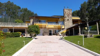 Chalet on Calle Estrada Herbello, La Magdalena photo 3