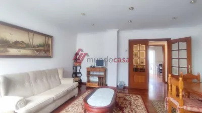 Piso – Ferrol, Esteiro - Más