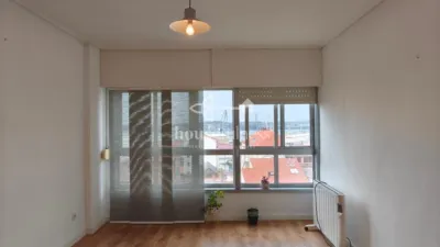 Piso – Ferrol, Esteiro - Más