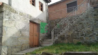 House in Toén photo 3