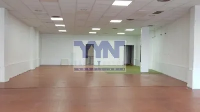 Local comercial en alquiler en Narón - Vista 2