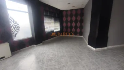 Local comercial en alquiler en Narón - Más