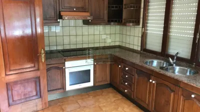 Semi-detached house on Urbanizacion Millalar Street photo 5