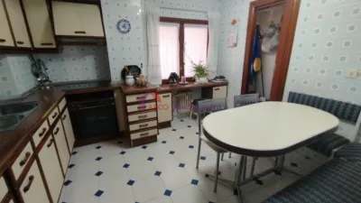 Apartment on Padre Melchor Prieto Street photo 7