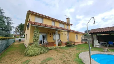 House on Crendes Street photo 9