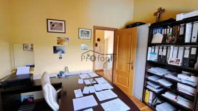 House on Crendes Street photo 60