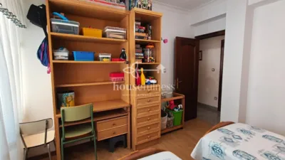 Apartment on Reis Católicos Street photo 20