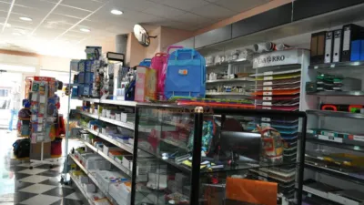 Local comercial en venta en Narón - Vista 2