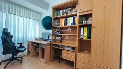 Apartment on Reis Católicos Street photo 12