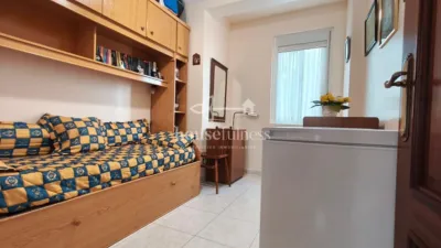 Apartment on Reis Católicos Street photo 15