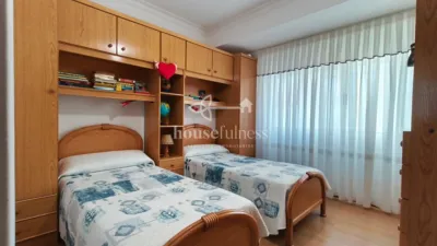 Apartment on Reis Católicos Street photo 17