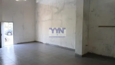 Local comercial en alquiler en Narón - Vista 2