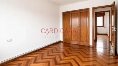 Piso en venta en Avenida de la Gran Vía, cerca de Calle de Zamora, Praza España-Zona Corte Inglés (Distrito Casco Urbano. Vigo) de 375.000 €