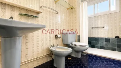 Piso en venta en Avenida de la Gran Vía, cerca de Calle de Zamora, Praza España-Zona Corte Inglés (Distrito Casco Urbano. Vigo) de 375.000 €