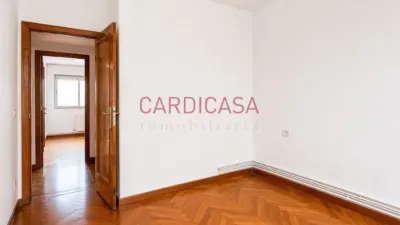 Piso en venta en Avenida de la Gran Vía, cerca de Calle de Zamora, Praza España-Zona Corte Inglés (Distrito Casco Urbano. Vigo) de 375.000 €