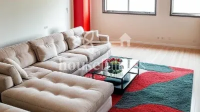 Piso en venta en Plaza de España - Mehr