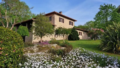 Casa en venta en Calle Lugar Cenda - Vista 2