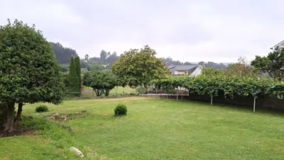 House in Bergondo, A Viña - More