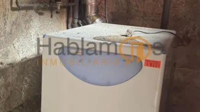 Casa en venta en Ourense, Vilar de Astrés-Palmés-Arrabaldo (Ourense Capital) de 85.000 €