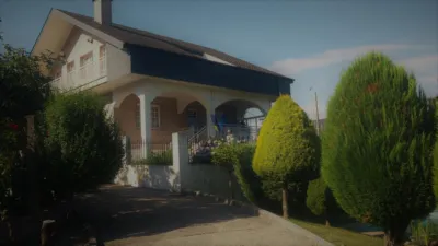 House in Toén photo 4