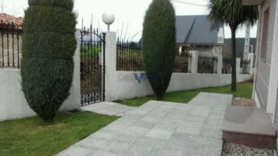 House in Toén photo 6