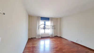 Piso en venta en Calle de Simón Bolívar - Vista 4