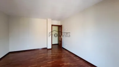 Piso en venta en Calle de Simón Bolívar - Más