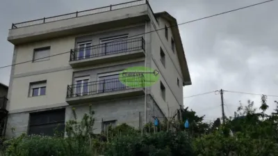 Casa en venda a Ourense, Vinteún (Ourense Capital) de 250.000 €