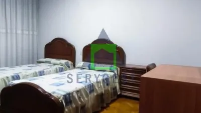 Piso en alquiler en Calle de Noriega Varela, Centro (Ourense Capital) de 800 €<span>/mes</span>